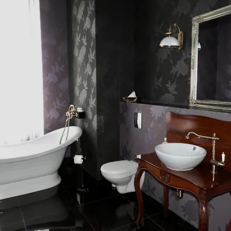 Matejki 8 Aparthotel 4*