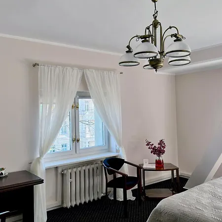 Aparthotel Matejki 8 4*
