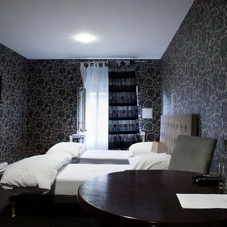Matejki 8 Aparthotel Štetín
