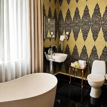Matejki 8 Aparthotel 4*