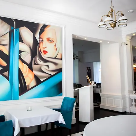 شقة فندقية Matejki 8 4*