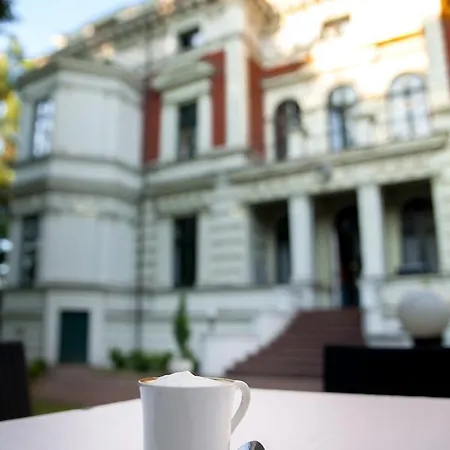 Aparthotel Matejki 8 4*