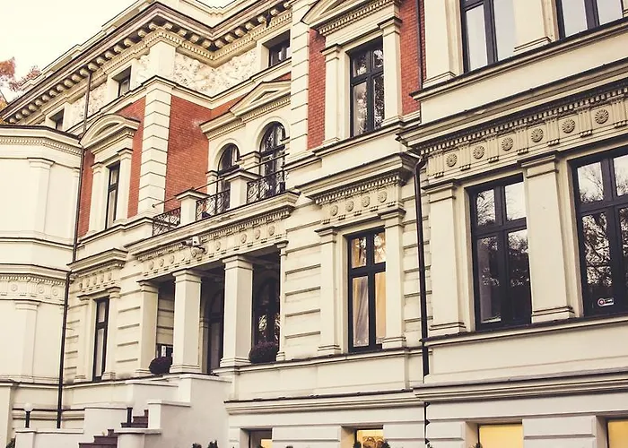 Matejki 8 4* שצ'צ'ין