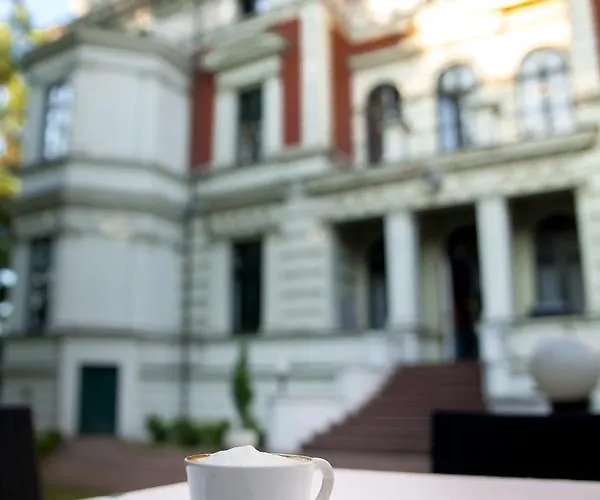 Aparthotel Matejki 8 4*